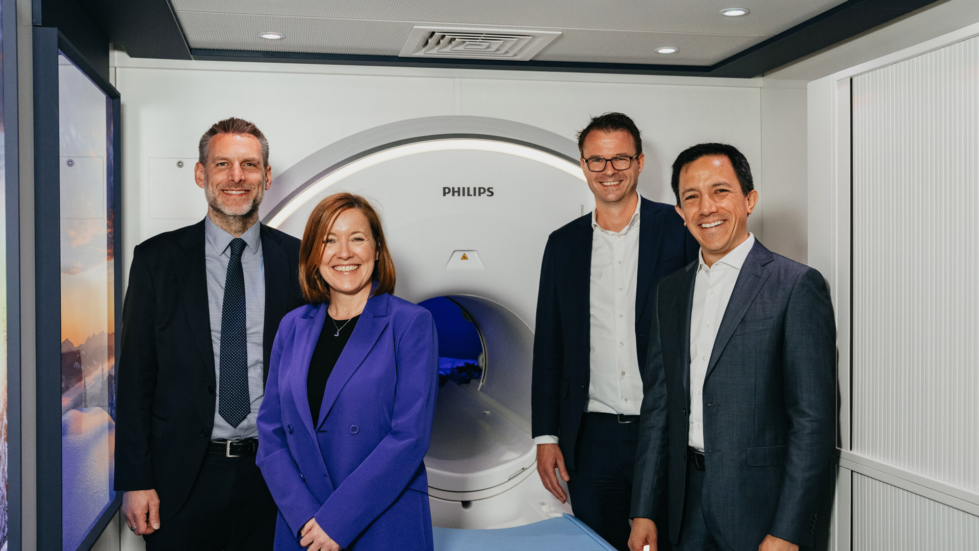 Philips mobilises sustainable BlueSeal Technology with debut of UK&rsquo;s first virtually helium-free MRI at UK Imaging and Oncology congress 2024